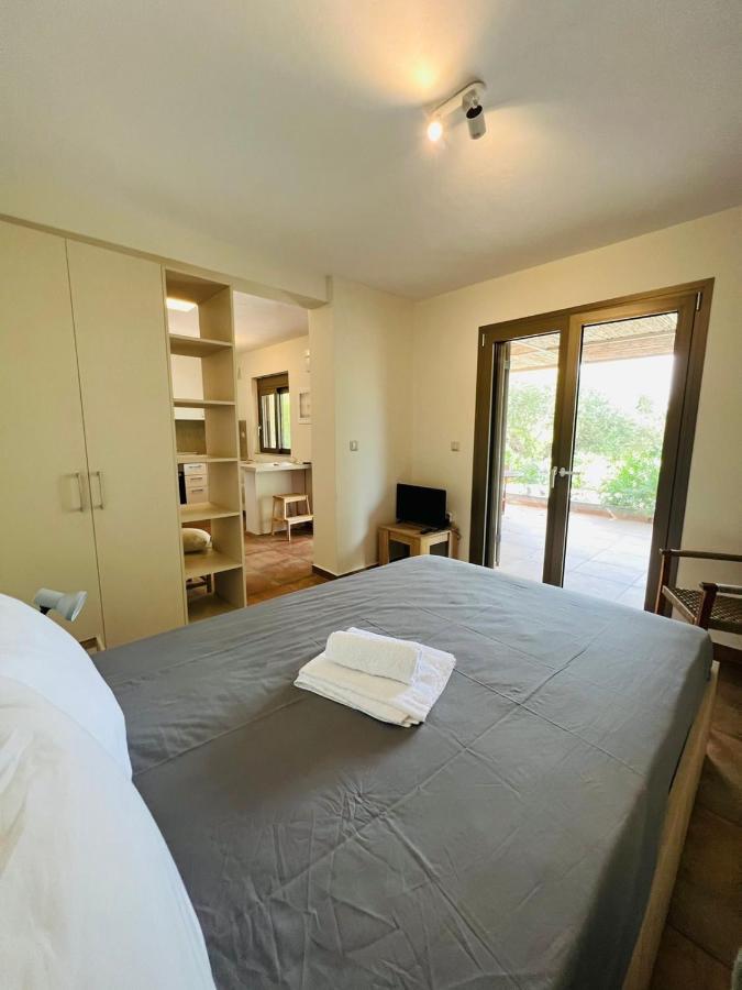 Gargarou Residences Kómboi Esterno foto