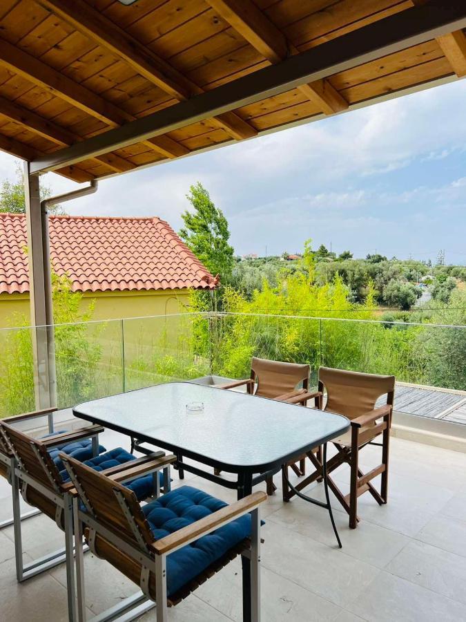 Gargarou Residences Kómboi Esterno foto